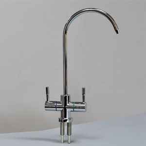Robinet à double sortie en alliage, raccord rapide standard pour purificateur d'eau domestique - Product Image 3