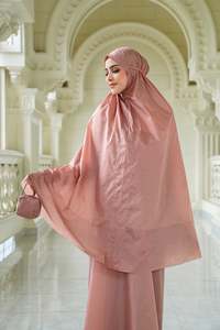 Customized Garment Factory Premium Travel Two Piece Prayer Set Islamic <strong>Clothes</strong> Pink Robe Mukena Telekung Women <strong>Modest</strong> Outfit - Product Image 5