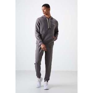Conjunto Deportivo de Hombre en Gris Oscuro, Grueso, Suave, Texturizado, con Bordado, Mezcla de Algodón, de Air Jones - Modelo 85255 - Product Image 5