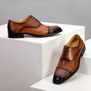 Los lujosos y exquisitos zapatos de cuero para hombre son perfectos para usar en la oficina; zapatos de cuero genuino de lujo. - Product Image 2