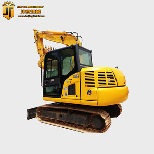 Excavatrice sur chenilles hydraulique Komatsu PC70 d'occasion, 7 tonnes, moteur Hitachi, pompe à engrenages, roulement, inspection vidéo, prix bas - Product Image 1