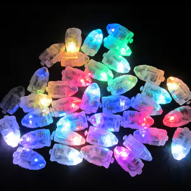 Factory Directly Hot Sale Multi-color LED Balloon Light 24 Hours Glowing Time White Body 2xAG3 3V Battery PS/Acrylic Christmas