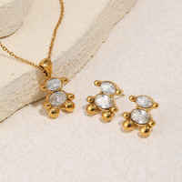 Ensemble de colliers pour femmes en acier inoxydable plaqué or 18 carats avec zircon, design papillon romantique, imperméable, durable et inaltérable