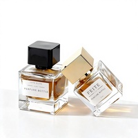 Vente en gros de flacons de parfum carrés en verre blanc cristallin de 30 ml, 50 ml, 100 ml, flacons vides pour vaporisateur, sans diffuseur à bâtonnets, YMT-143 Chine