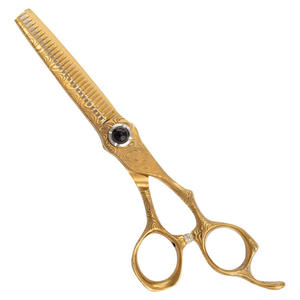 Tijeras de Peluquería Red Blade de 6 Pulgadas con Patrón Damasco Dorado y Piedra Preciosa Negra 440C, Tijeras Profesionales de Belleza - Product Image 3