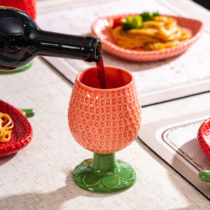 Copas de Vino y Tazas de Café de Cerámica Creativas - Gran Capacidad, Diseño Nórdico Portátil, Aptas para Vino/Café/Leche/Jugo, en Stock - Product Image 4