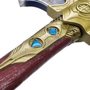 MS GOW 5 God War Ragnarok ดาบโลหะจำลอง ขนาด 98 ซม. น้ำหนัก 4 กก. ผลิตจากโลหะผสมสังกะสี ใบมีดอัพเกรดเต็มรูปแบบ ขวาน Kratos Leviathan อัตราส่วน 1:1 อาวุธจากเกม - Product Image 5