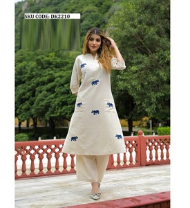 Conjunto Kurta Moderno de Algodón para Mujer con Tela Suave y Elegante para Fiestas, Guardarropa de Temporada, India - Product Image 1