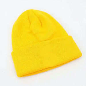 Bonnet unisexe en acrylique jaune 56-58CM, bonnet d'hiver décontracté tricoté à la machine pour adultes - Product Image 1