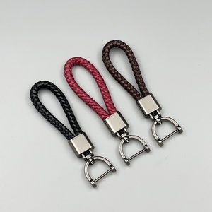 Portachiavi Minimalista Creativo in Corda Intrecciata a Mano, Anello Portachiavi Antifurto con Fibbia a Ferro di Cavallo in Lega di Zinco per Uomini e Donne - Product Image 2