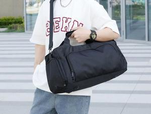 Custom Logo Large Capacity <b>Waterproof</b> Training Luggage Simple Multi-Functional Travel Duffle <b>Bag</b> Fitness Yoga <b>Bags</b> for Men - Product Image 3