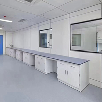 Banc de laboratoire mural tout acier avec plan de travail en résine phénolique résistant aux produits chimiques et armoires de base
