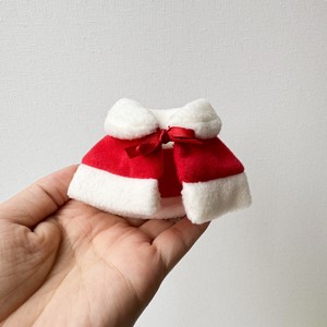 Vêtements de poupée personnalisés 10cm 15cm, cape de Noël rouge en peluche, tenue pour poupée en peluche, accessoire décoratif, vente en gros - Product Image 3