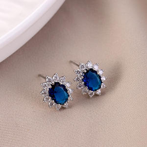 Pendientes de Zirconia con Diseño Elíptico Vintage de Lujo, Forma de Girasol, Joyería de Moda Versátil para Mujer, Venta al Por Mayor - Product Image 5