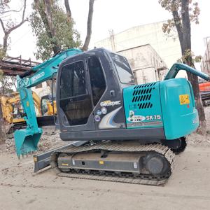 รถขุดตีนตะขาบ Kobelco SK75 มือสอง พร้อมปั๊มเครื่องยนต์และมอเตอร์-ระบบไฮดรอลิกครบชุด ขายราคาถูก - Product Image 5