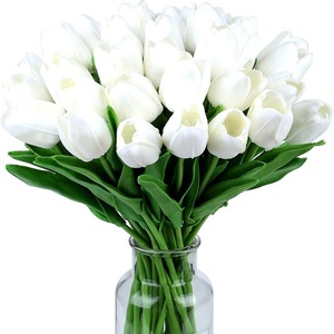 Bouquet de tulipes artificielles en soie, aspect réaliste, qualité supérieure, vente en gros pour décoration de table de douche nuptiale - Product Image 1