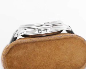 Nuevo Modelo Llega al Mercado con Gran Éxito. La elección perfecta tanto para ropa informal como para ropa de negocios. Reloj Mecánico para Hombre - Product Image 3