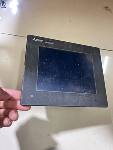 GT1055-QBBD-C หน้าจอสัมผัสอุตสาหกรรม HMI อินเทอร์เฟซระหว่างมนุษย์กับเครื่องจักร จอแสดงผล ควบคุม PLC ระบบควบคุมอุตสาหกรรมแบบสัมผัส - Product Image 1