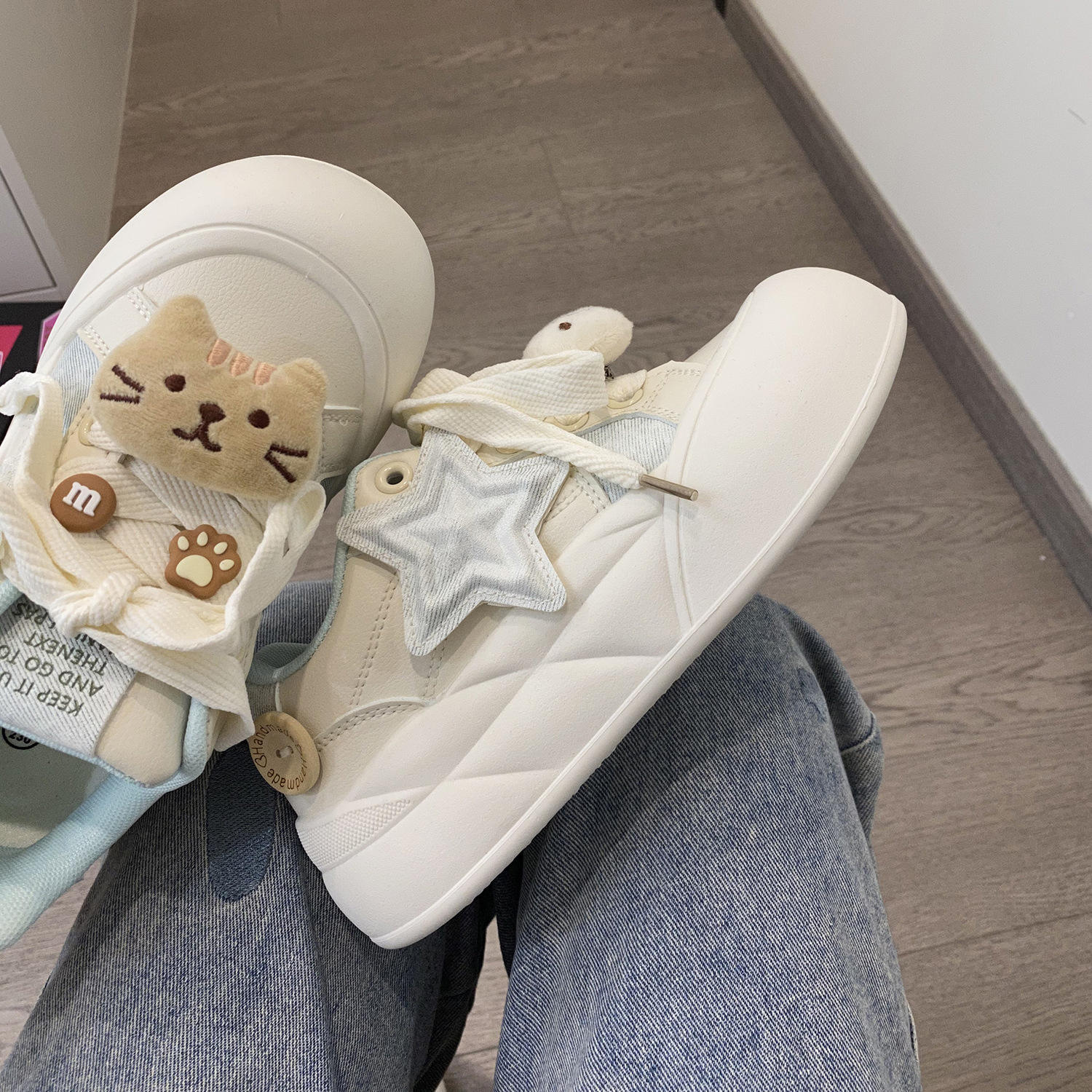 สีฟ้า(ลายแมว)