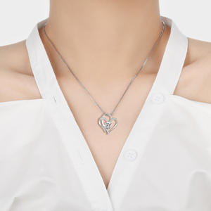 Collier avec pendentifs cœur à cœur plaqué or rose, zircon rouge, chaîne de clavicule, cadeau de fête pour petite amie - Product Image 5