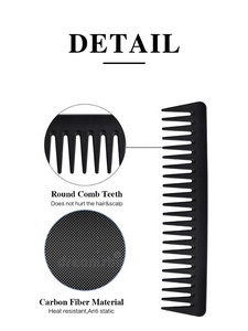 2 Pcs Nero Salone <span class=keywords><strong>di</strong></span> Barbiere Denti Larghi Antistatico In <span class=keywords><strong>Fibra</strong></span> <span class=keywords><strong>di</strong></span> <span class=keywords><strong>Carbonio</strong></span> <span class=keywords><strong>Pettine</strong></span> Dei Capelli Forte e Durevole con fori - Product Image 3