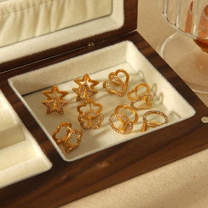 <b>Clip</b>-on Earrings <b>Star</b> Shape Zinc Alloy 18k Gold Plated Party Jewelry TE6898-FW - Product Image 1