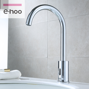 Grifo <span class=keywords><strong>de</strong></span> baño <span class=keywords><strong>de</strong></span> un solo grifo grifos <span class=keywords><strong>de</strong></span> lavabo elegantes grifo inteligente <span class=keywords><strong>con</strong></span> <span class=keywords><strong>sensor</strong></span> <span class=keywords><strong>de</strong></span> <span class=keywords><strong>movimiento</strong></span> - Product Image 3