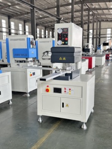 การเชื่อมแบบไร้รอยต่อหัวเดียวควบคุมด้วย PLC ระดับพรีเมียมสำหรับการผลิตประตูและหน้าต่าง PVC/UPVC - Product Image 2