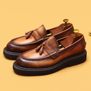 Chaussures en cuir souple pour hommes, style business, semelle épaisse, style britannique, chaussures à franges en cuir véritable, grandes tailles - Product Image 1