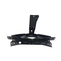 Kit de carrosserie automobile Pièces métalliques de rechange Capot OE 651003244R pour Renault Duster 2017-2023