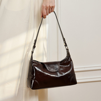 Sac à bandoulière en cuir de vachette vintage ciré, sac de créateur et sac bandoulière pour femme, logo personnalisé