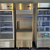 Réfrigérateur commercial ETL UL CE pour cuisine professionnelle, 609L, congélateur vertical à porte simple ou multi-portes avec contrôleur numérique