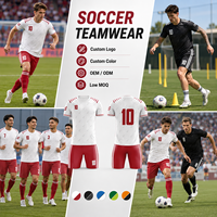Ensemble d'uniformes de football pour équipes universitaires masculines - Maillot et short 100 % polyester respirant à séchage rapide avec noms personnalisés imprimés par transfert thermique
