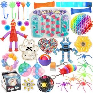 Nouveauté 2024 : Porte-clés Fidget Spinner en métal personnalisé, Boule sensorielle Bubble Baby Cool, Mini clavier, Jouets fantaisie et gadgets pour adultes - Product Image 3