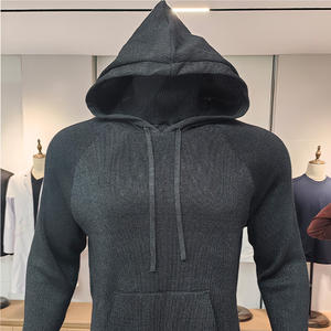 قميص رجالي أنيق مقاوم للقطع والطعن بأكمام طويلة وغطاء للرأس مع حماية للوجه من الشمس، أسود اللون، متوافق مع معيار En388 المستوى 5 - Product Image 2