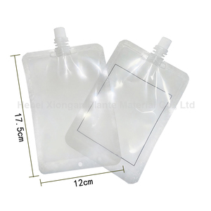 Emballage de boisson énergétique de style vampire personnalisé respectueux de l'environnement, sachet de boisson de type sac de sang d'Halloween avec bec verseur - Product Image 6