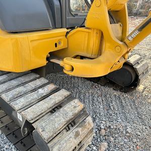 Mini-excavatrice sur chenilles Komatsu PC40MR d'occasion, sans aucun dommage visible, à vendre - Product Image 4