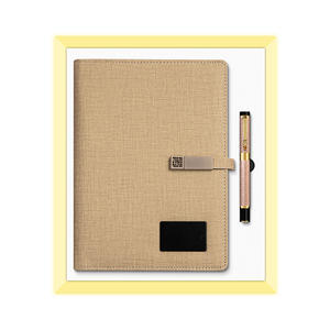 Set de Laptop con Carga Inalámbrica A5 Beige y Negro, Regalo Empresarial con Personalización de Batería Externa, Promoción de Oficina - Product Image 1