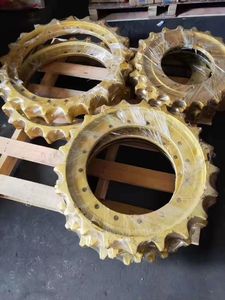 Radiador Tanque de agua Bulldozer Komatsu D155 D275 D355 - Product Image 4