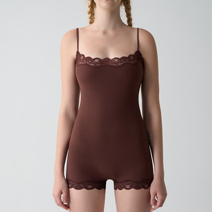 148 Nouvelle combinaison de yoga en dentelle avec soutien-gorge intégré - Product Image 4