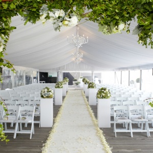 Wholesale Wimbledon <strong>White</strong> Resin Folding Chair for Outdoor Garden Hotel <strong>Hall</strong> Wedding Celebrations Party Portable Living Room - Product Image 6