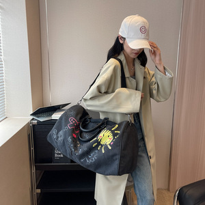 Custom Graffiti <b>Travel</b> Bag Large Capacity Wet Dry Separation Yoga Bag For Leisure <b>Travel</b> <b>Wear</b> Resistant Neutral Gender - Product Image 4
