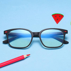 Logotipo personalizado nueva <span class=keywords><strong>moda</strong></span> niños niñas TR90 <span class=keywords><strong>gafas</strong></span> <span class=keywords><strong>de</strong></span> ordenador Bloqueo <span class=keywords><strong>de</strong></span> luz azul niños <span class=keywords><strong>adolescentes</strong></span> Anti <span class=keywords><strong>gafas</strong></span> <span class=keywords><strong>de</strong></span> luz azul - Product Image 4