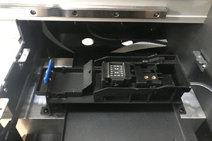 Máquina de Impresión de Pósteres Ecológicos de China, Impresora DTF de 0.7m con Cabezal de Impresión XP600, Tinta para Vinilo, Nueva Condición, 1 Año de Garantía - Product Image 4