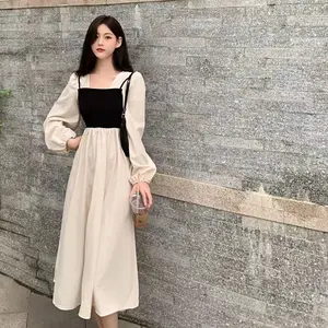2022 New Products Wholesale Fashion Ladies V Neck Long Sleeve Extra Long Elegant Dress Irregular Dress Women