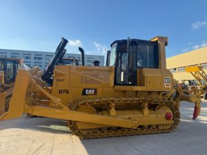 รถดันดินตีนตะขาบ CAT D7G มือสอง พร้อมหัวริปเปอร์ เครื่องจักรสำหรับงานหนัก เหมาะสำหรับงานก่อสร้างถนนและเหมืองแร่ - Product Image 2