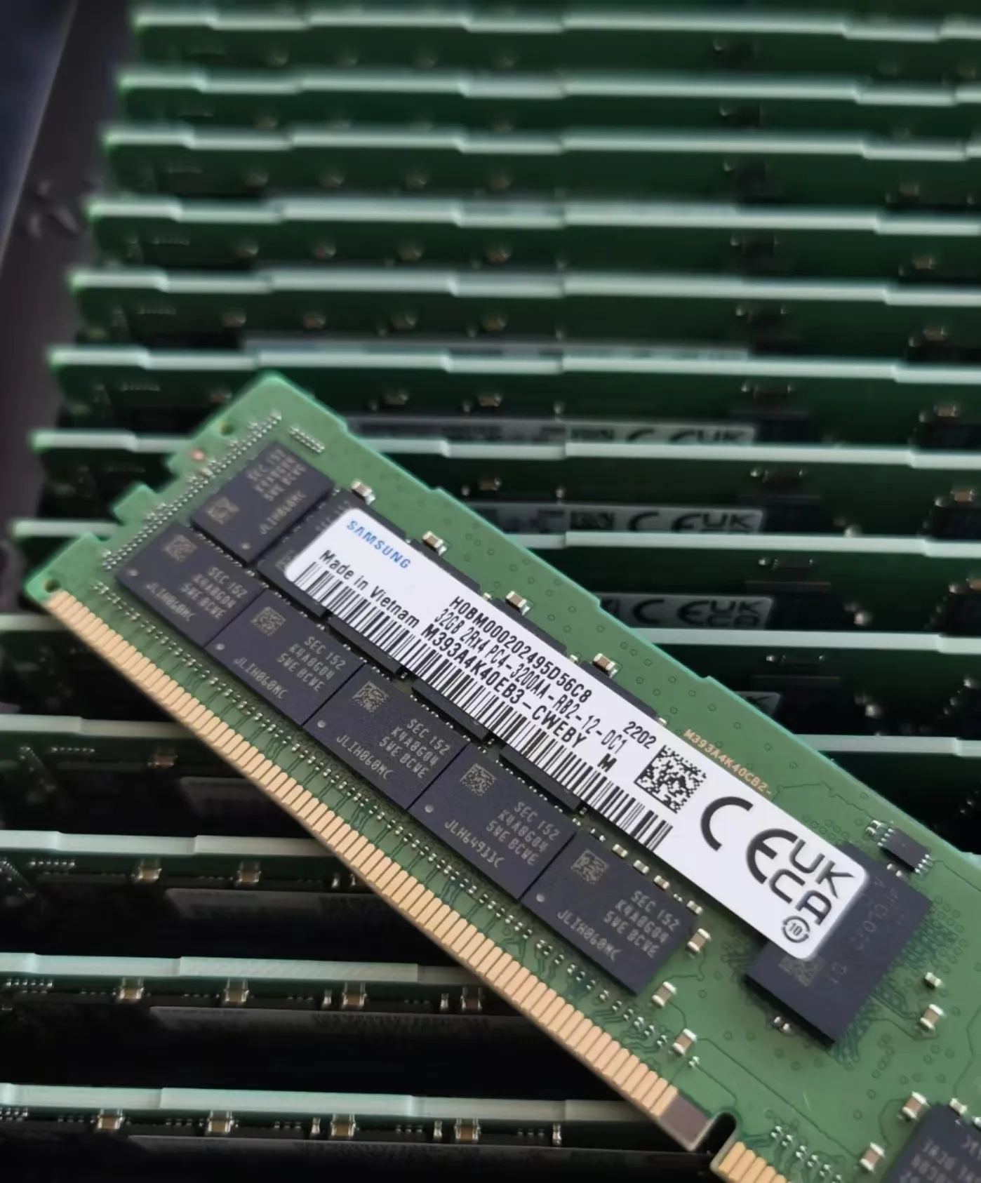 M393A4K40EB3-CWE 32GB PC4-3200AA DDR4 ECC Reg M393A4K40EB3-CWEBY serveM393A4K40EB3-CWEr 메모리