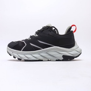 รองเท้ากีฬาเดินป่าปีนเขา HOKAS รุ่น Unisex กันน้ำ กันลื่น พื้น Vibram ยึดเกาะพื้นได้ดี สำหรับทุกสภาพพื้นผิว เหมาะสำหรับกิจกรรมกลางแจ้ง เดินป่า ปีนเขา - Product Image 1