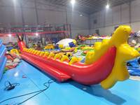 Jeu de remorquage d'eau chaude, bateau-dragon gonflable rouge à une voie, bateau-banane gonflable avec taille personnalisée