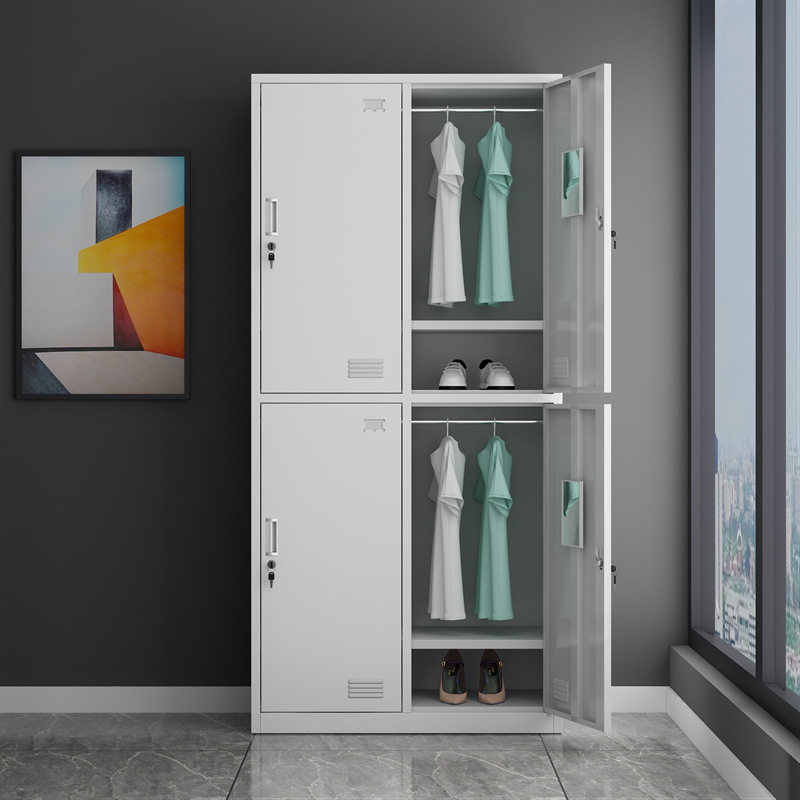 Armoire à quatre portes